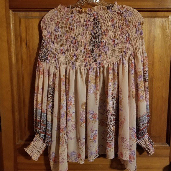 Bohemian Blouse Sheer by C+J size Small Women's - Picture 4 of 8